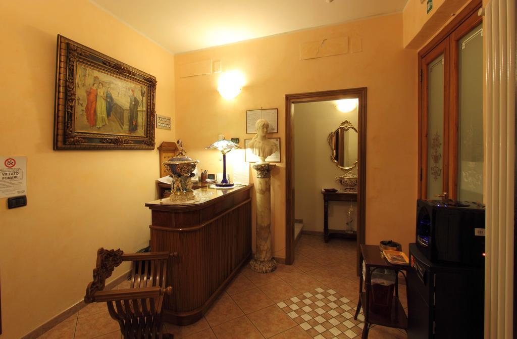 Hotel Margaret Florencia Exterior foto